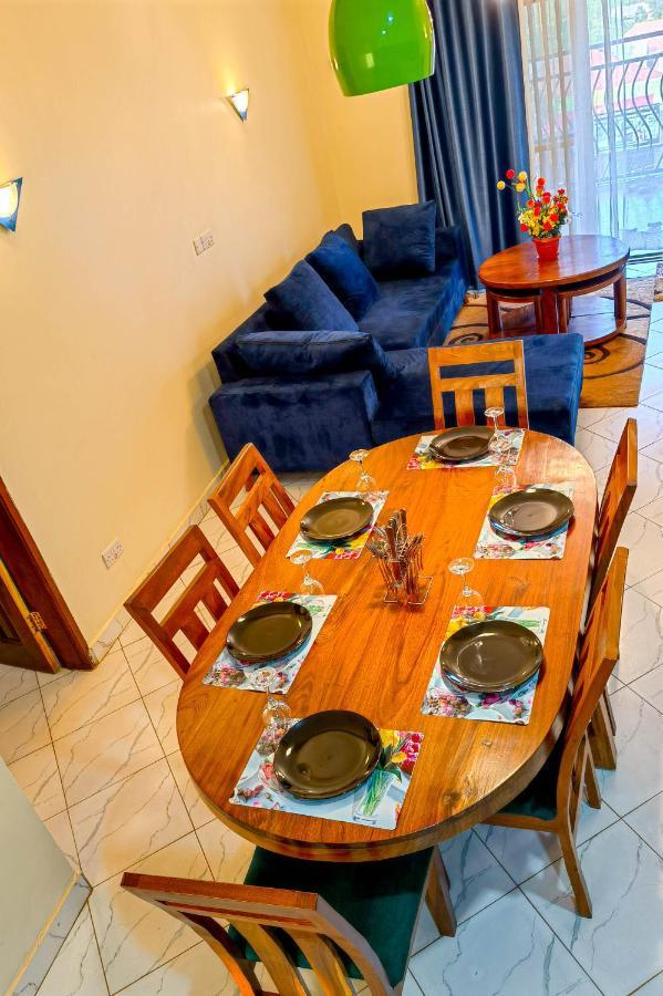 Peace Of Mind Suites Entebbe Exterior photo